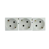 PRISE TRIPLE COURANT SCHUKO - 6 MOD BLANC